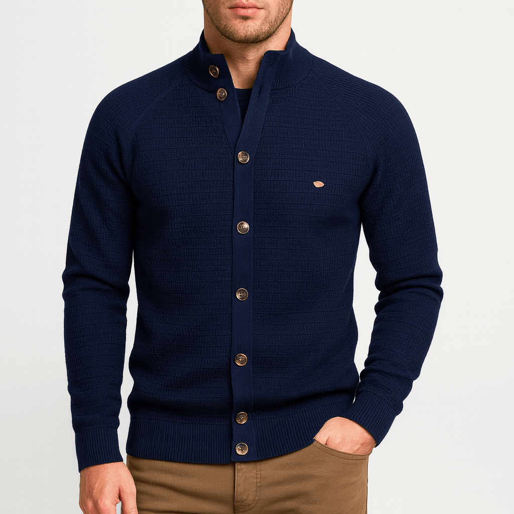 LUXEOUTFIT | Slim Knit Sweatshirt