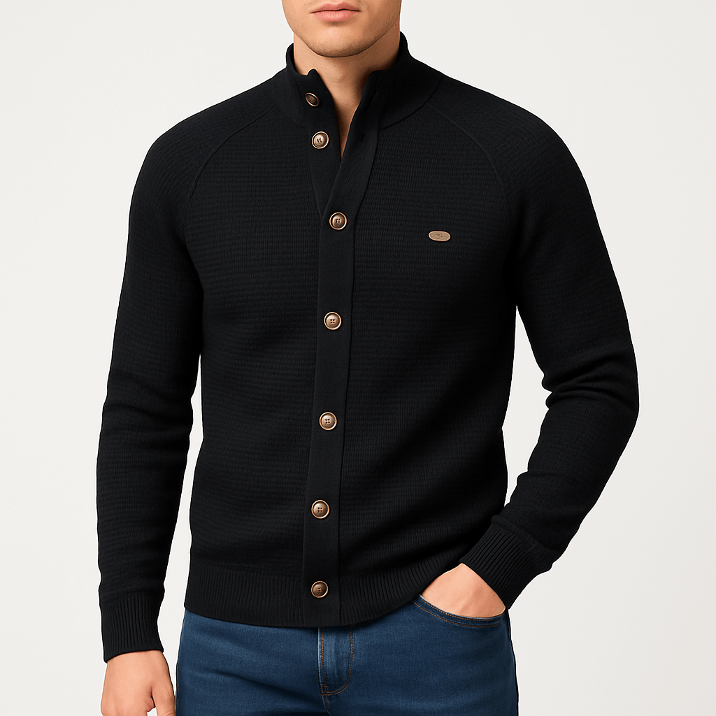 LUXEOUTFIT | Slim Knit Sweatshirt