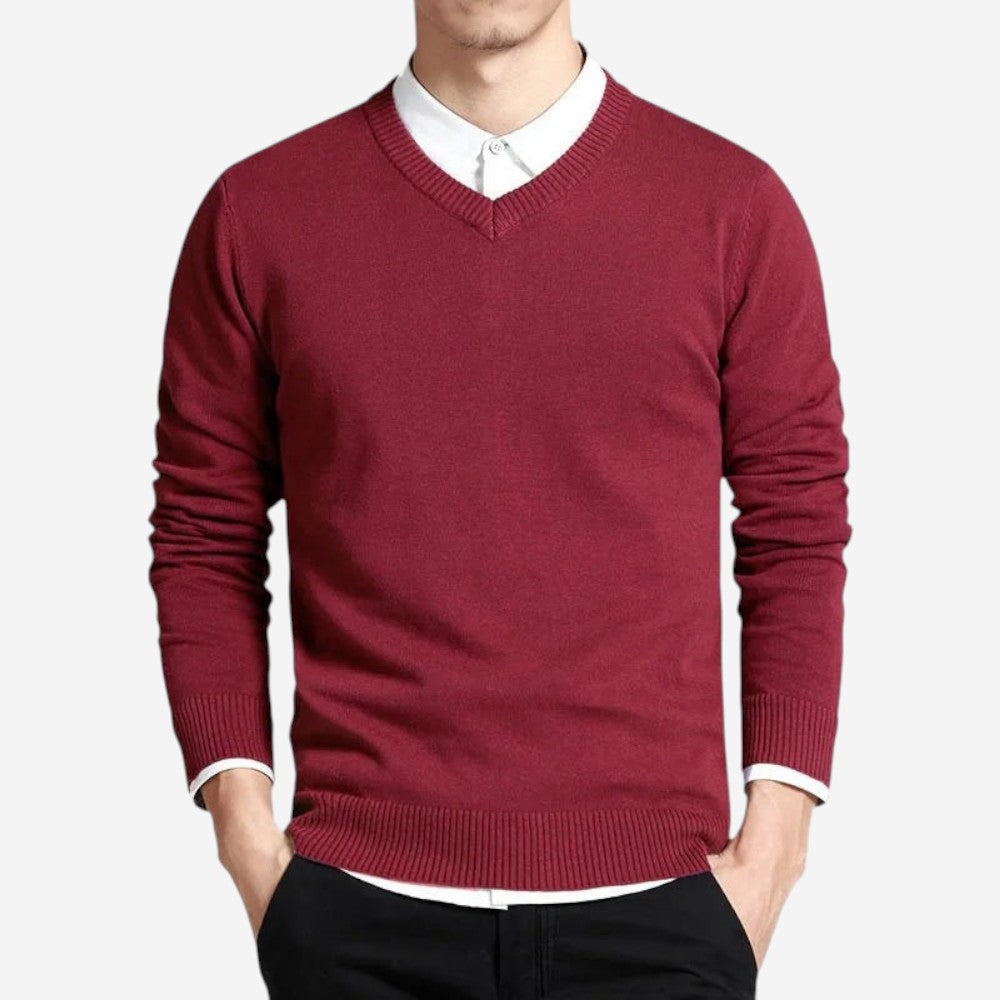 LUXEOUTFIT | Slim V-Neck Sweater